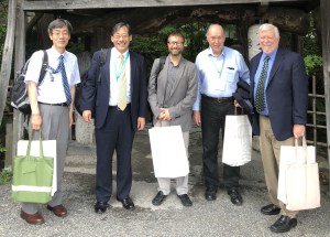 Higuchi Makoto, Takeshi Iwatsubo, José Luis Molinuevo, Colin Masters y Michael Davis en Kyoto.