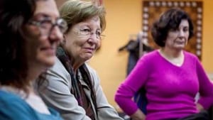 El grup terapèutic a Alcalá de Henares es reunirà setmanalment per a ajudar els cuidadors