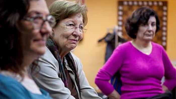 El grupo terapéutico de Alcalá de Henares se reunirá semanalmente para ayudar a los cuidadores
