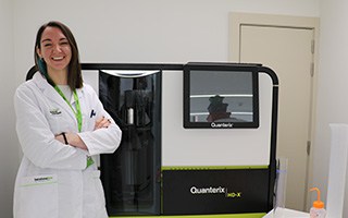Entrevista a Paula Ortiz, Lab Manager del nuevo laboratorio de la Fundación: “Disponemos de tecnología puntera capaz de detectar concentraciones muy bajas de proteína”